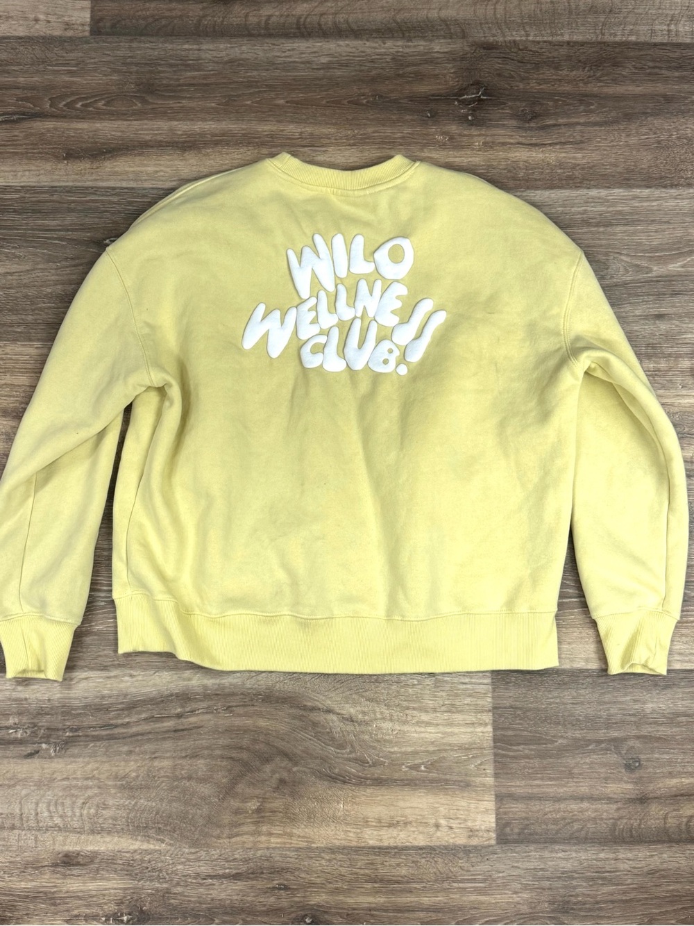 Wilo the Label Wellness Club Yellow Bubble Crewneck Sweatshirt Women’s Medium - Picture 3 of 5